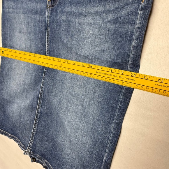 Lauren Ralph Lauren Denim Pencil Skirt Medium Wash Knee Length Women's Size 14 - Picture 6 of 16